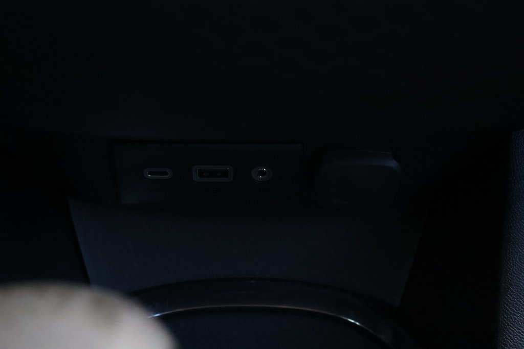 Thumbnail: 2023 Chevrolet Malibu - 22