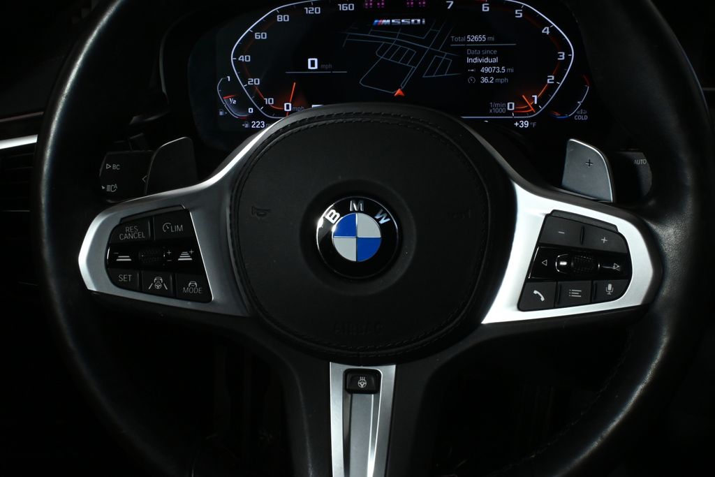 Thumbnail: 2021 BMW 5 Series - 18