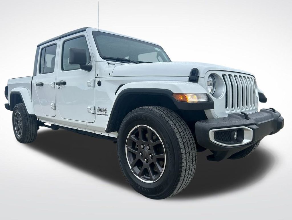 2023 Jeep Gladiator Overland 3