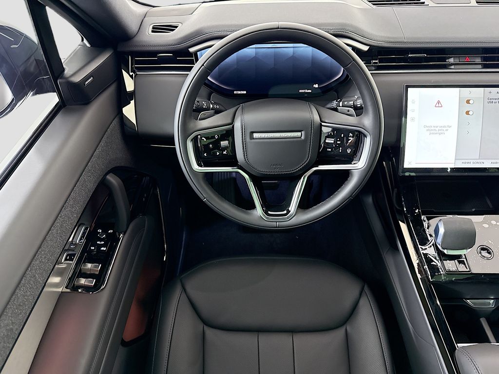 Thumbnail: 2026 Land Rover Range Rover Sport - 10