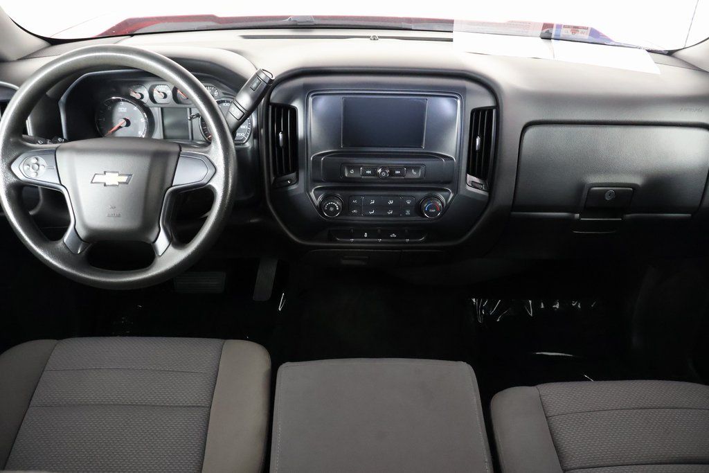 Thumbnail: 2018 Chevrolet Silverado 1500 - 8