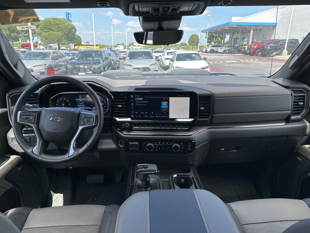 2023 Chevrolet Silverado 1500 ZR2 10