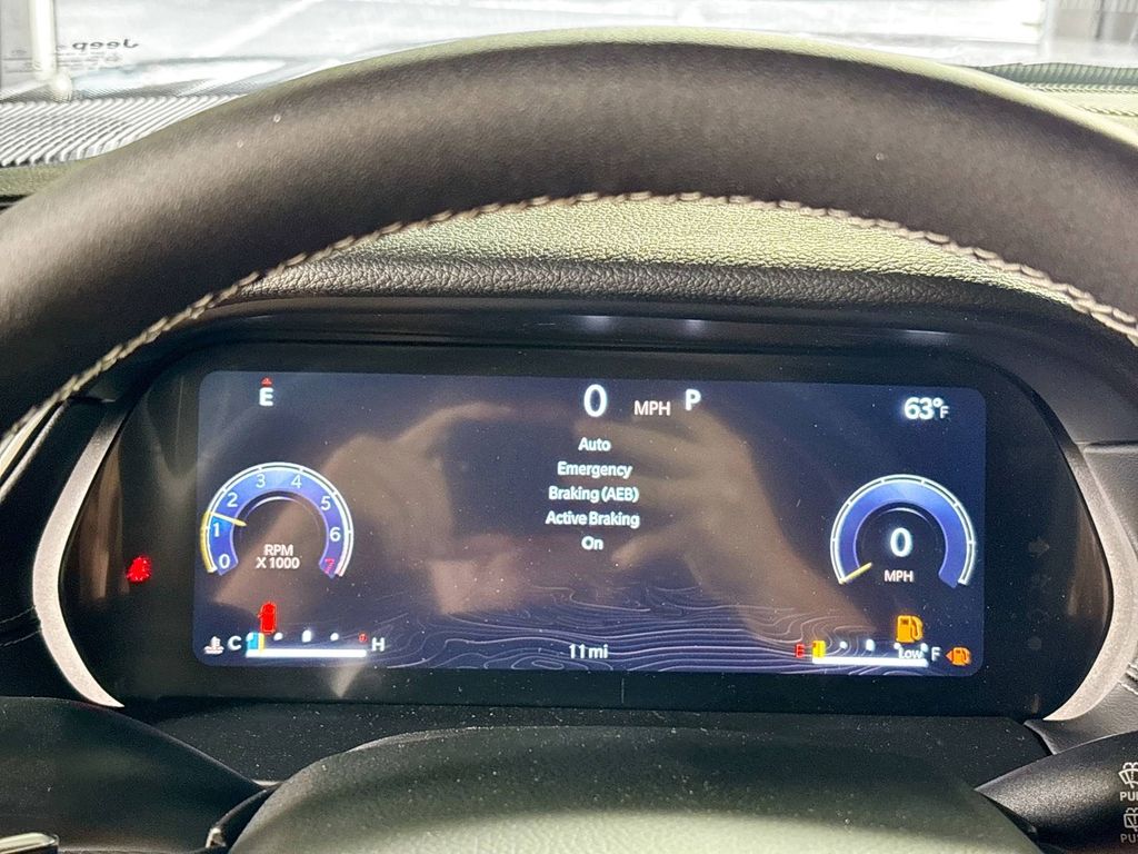 2025 Jeep Grand Cherokee Laredo X