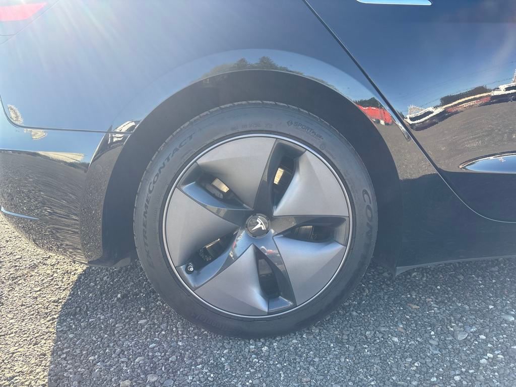 2018 Black Tesla Model 3 Long Range RWD Sedan
