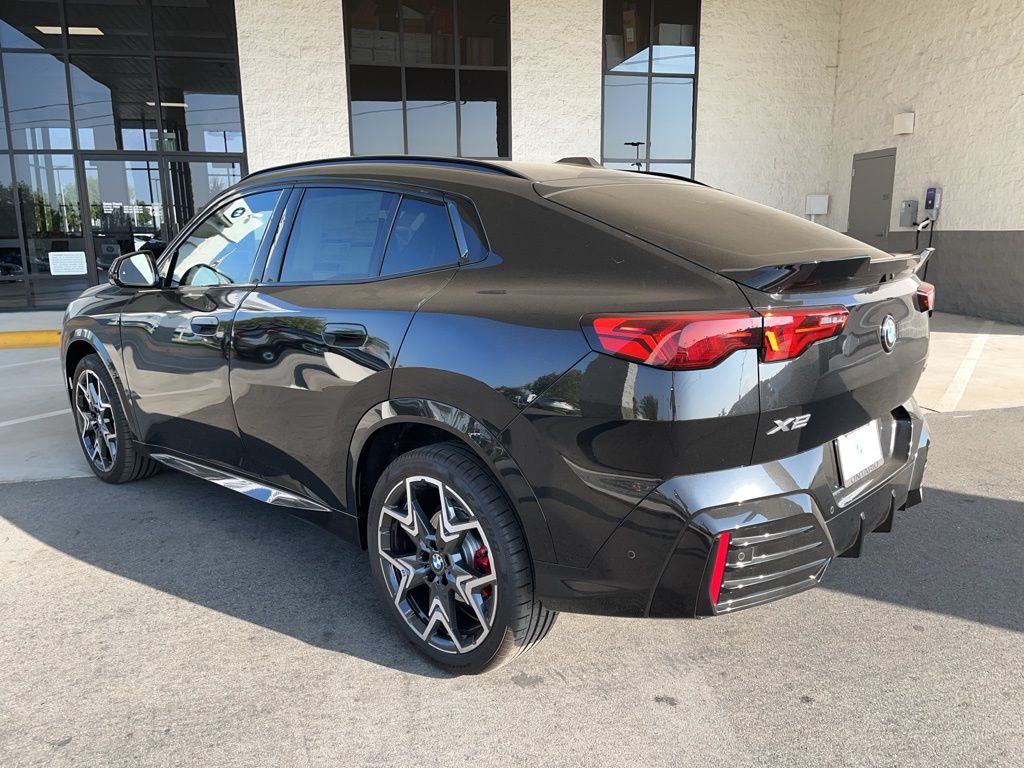 2025 BMW X2 xDrive28i 3