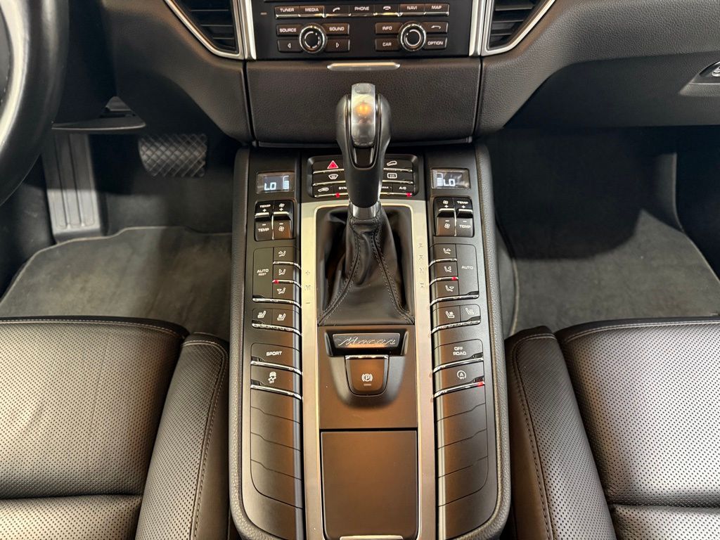 2016 Porsche Macan S
