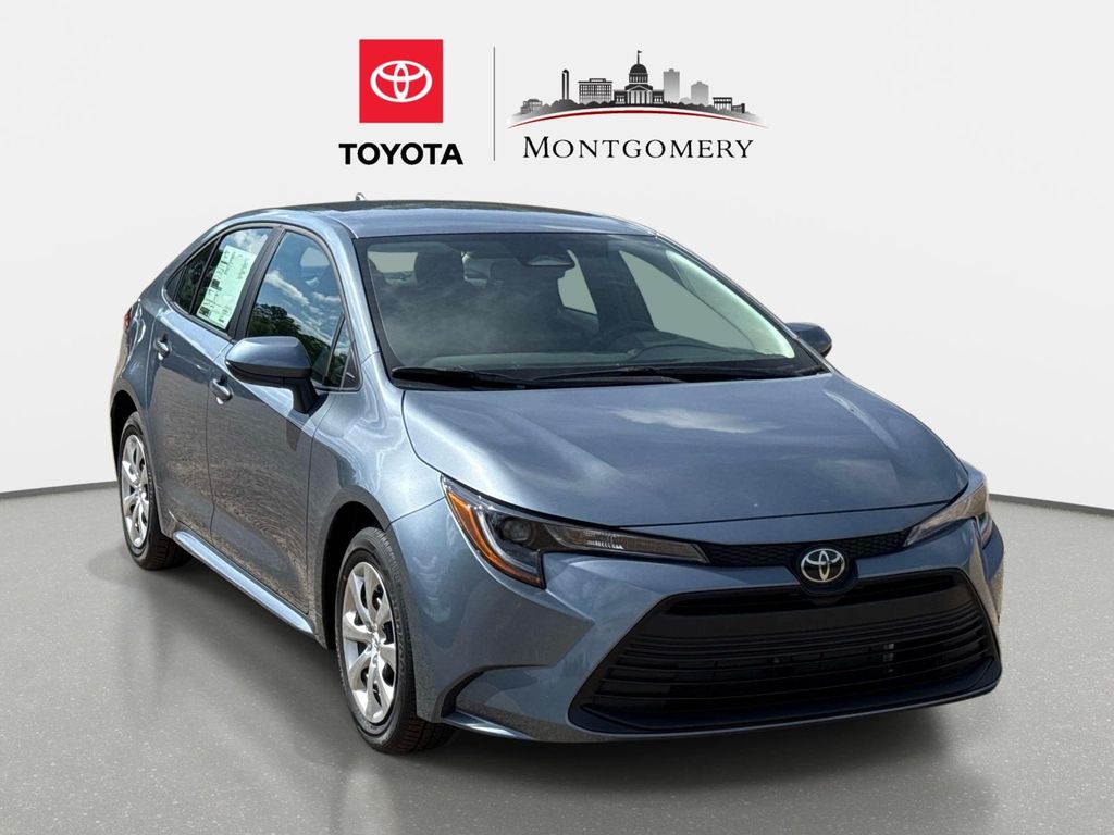 2026 Toyota Corolla LE CVT's photo