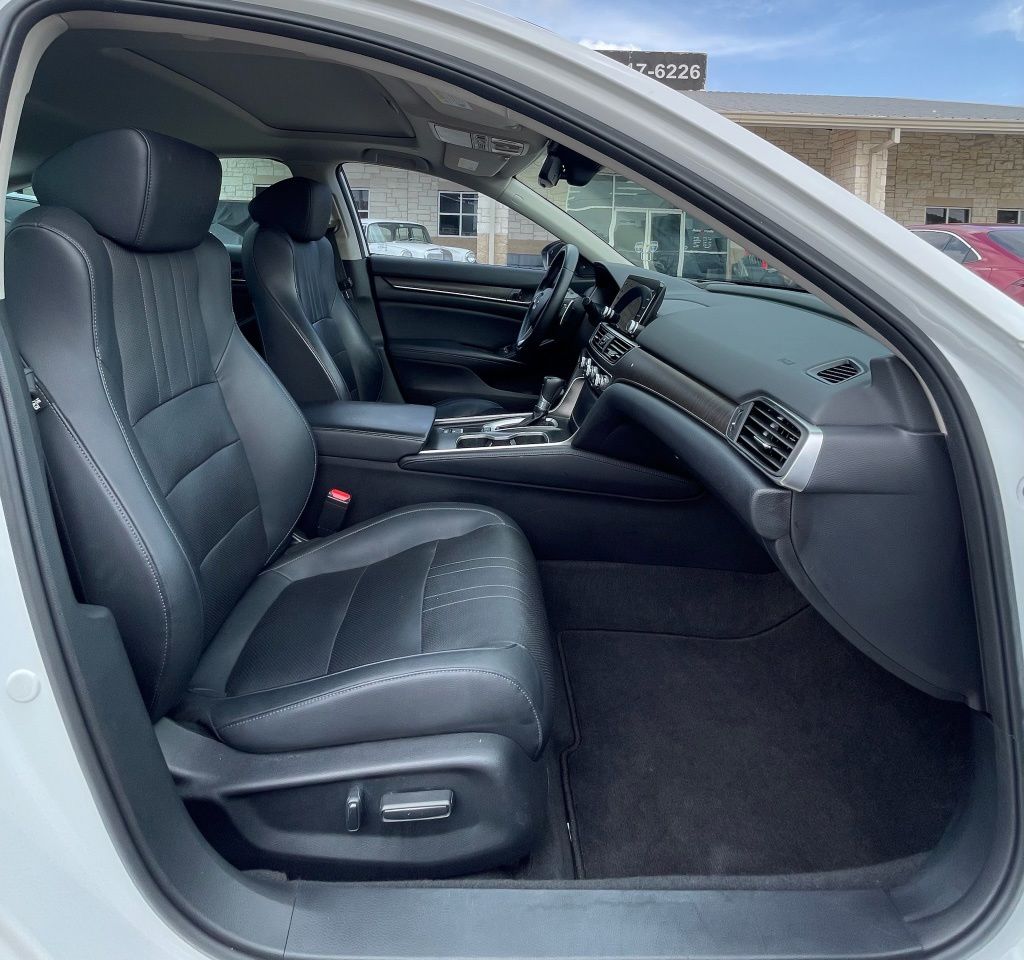 2018 Honda Accord Touring White at Cook Ford