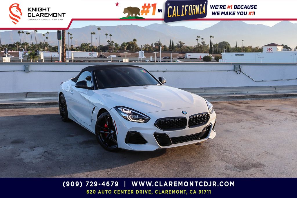 Alpine White 2022 BMW Z4 Convertible Rear-Wheel Drive 8-Speed Automatic