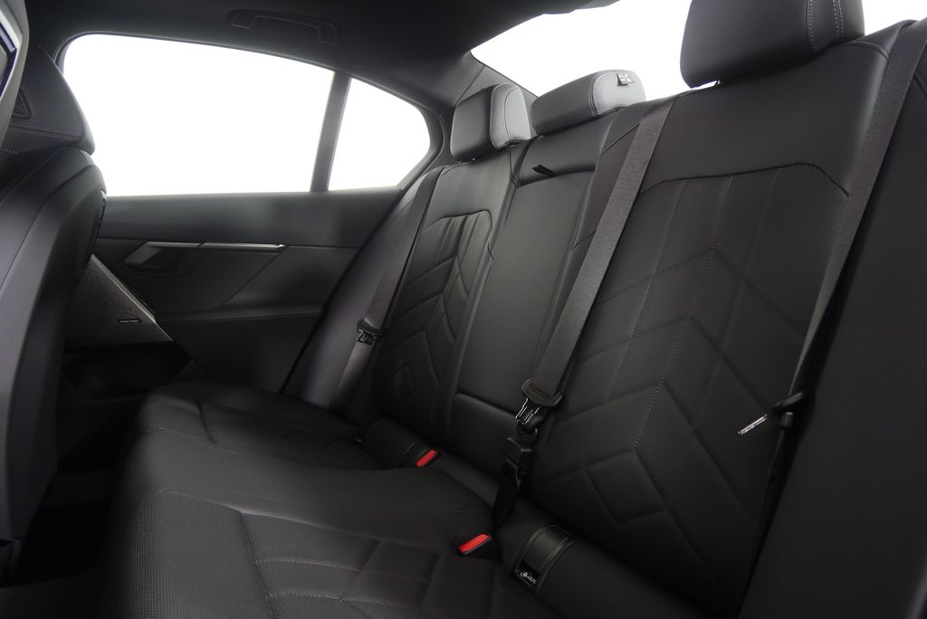 Thumbnail: 2026 BMW i5 - 14