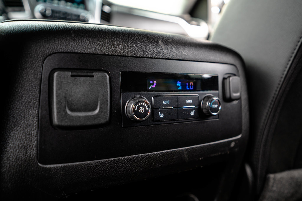 Used 2016 Chevrolet Suburban SUV
