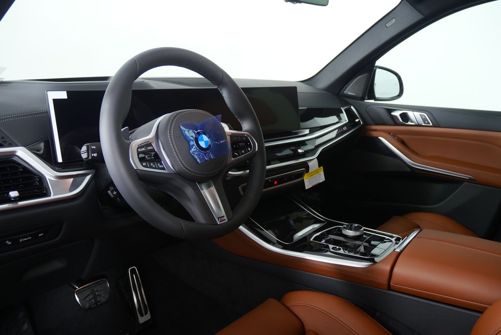 Thumbnail: 2026 BMW X5 - 13