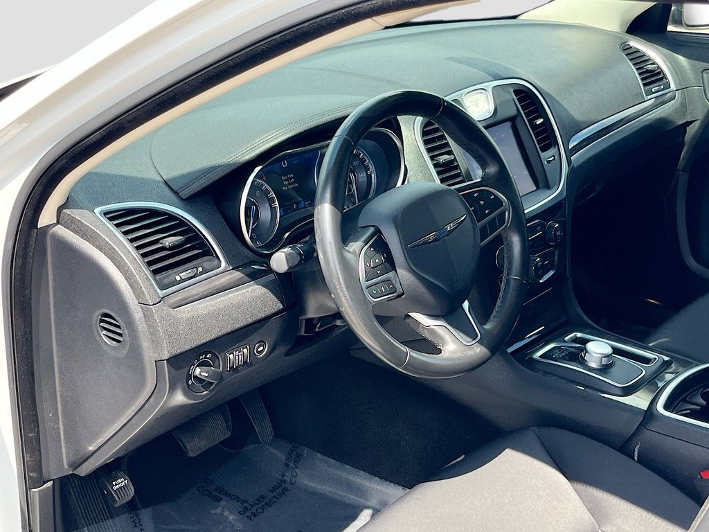 2020 Chrysler 300 Touring White at Bravo Nissan