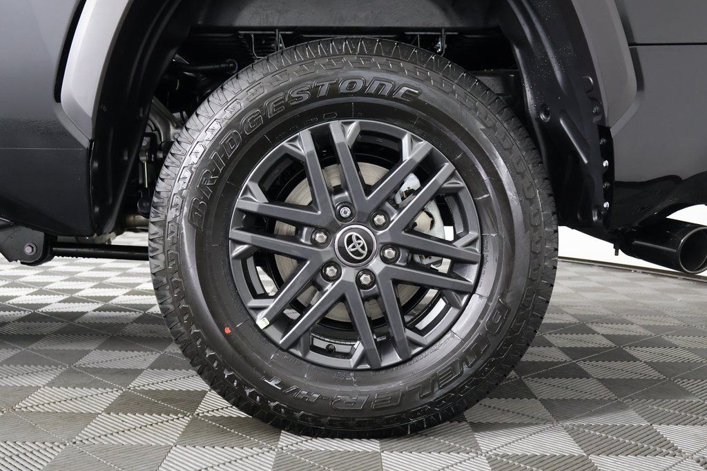 2025 Toyota Tundra SR5 10