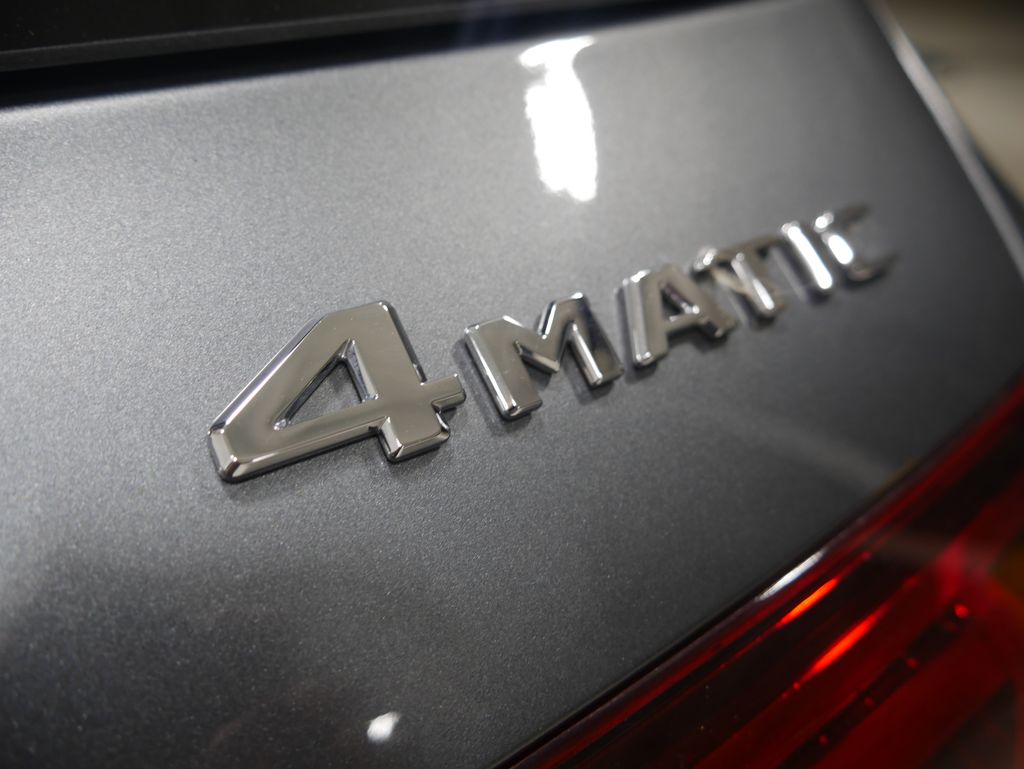 Thumbnail: 2023 Mercedes-Benz GLE - 10