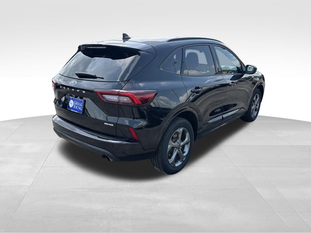 Used 2024 Ford Escape SUV