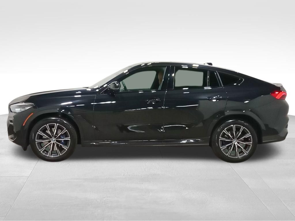 2023 BMW X6 xDrive40i