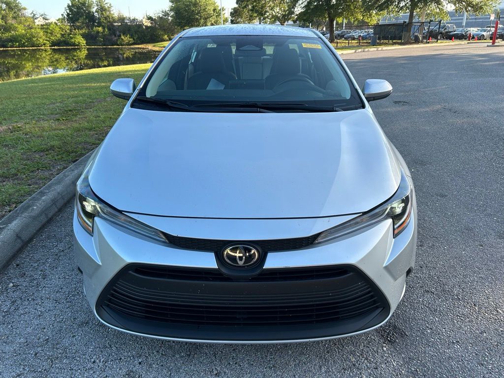 Thumbnail: 2025 Toyota Corolla - 8