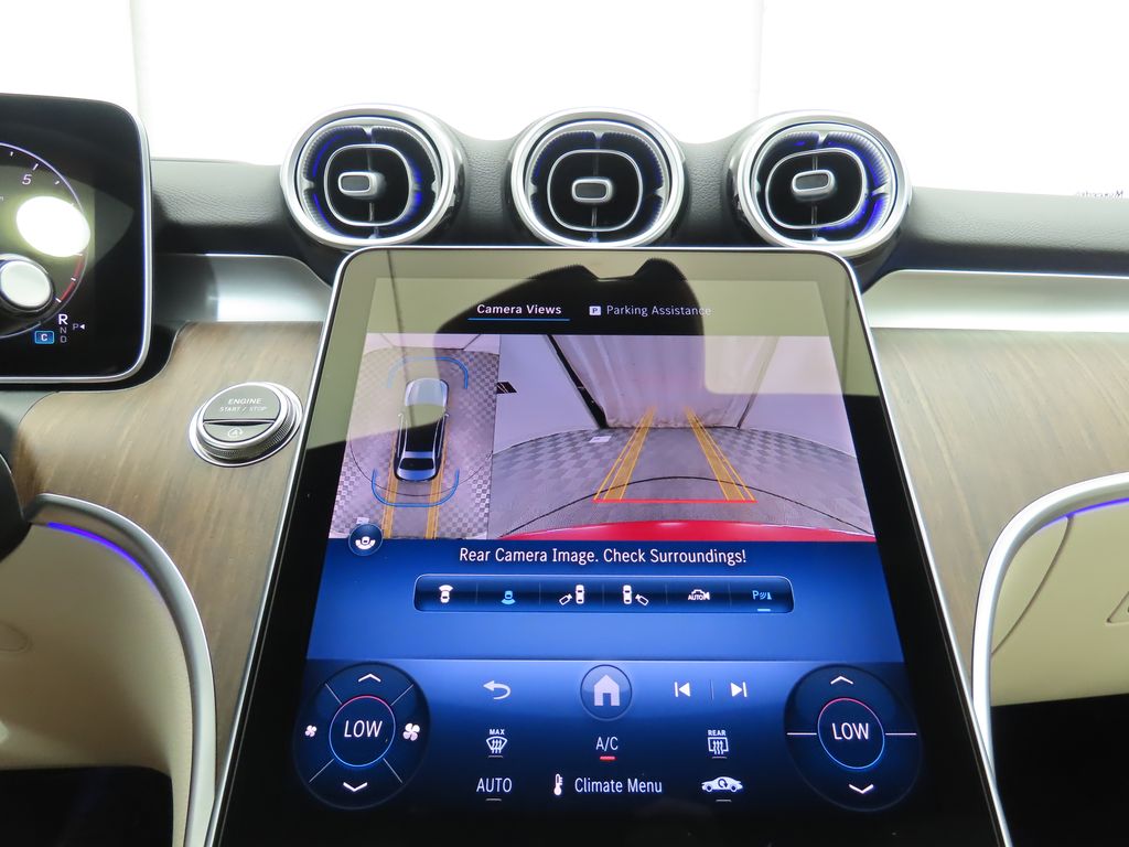 Thumbnail: 2025 Mercedes-Benz C-Class - 17