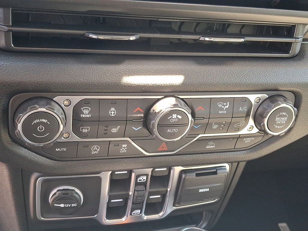 New 2026 Jeep Gladiator Truck