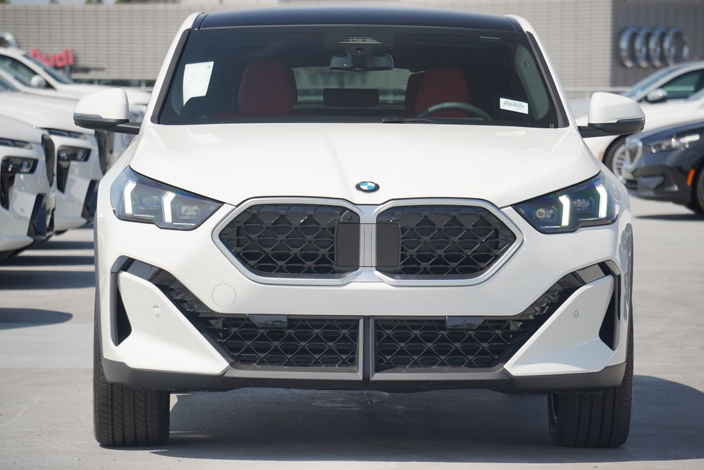2025 BMW X2 xDrive28i 2
