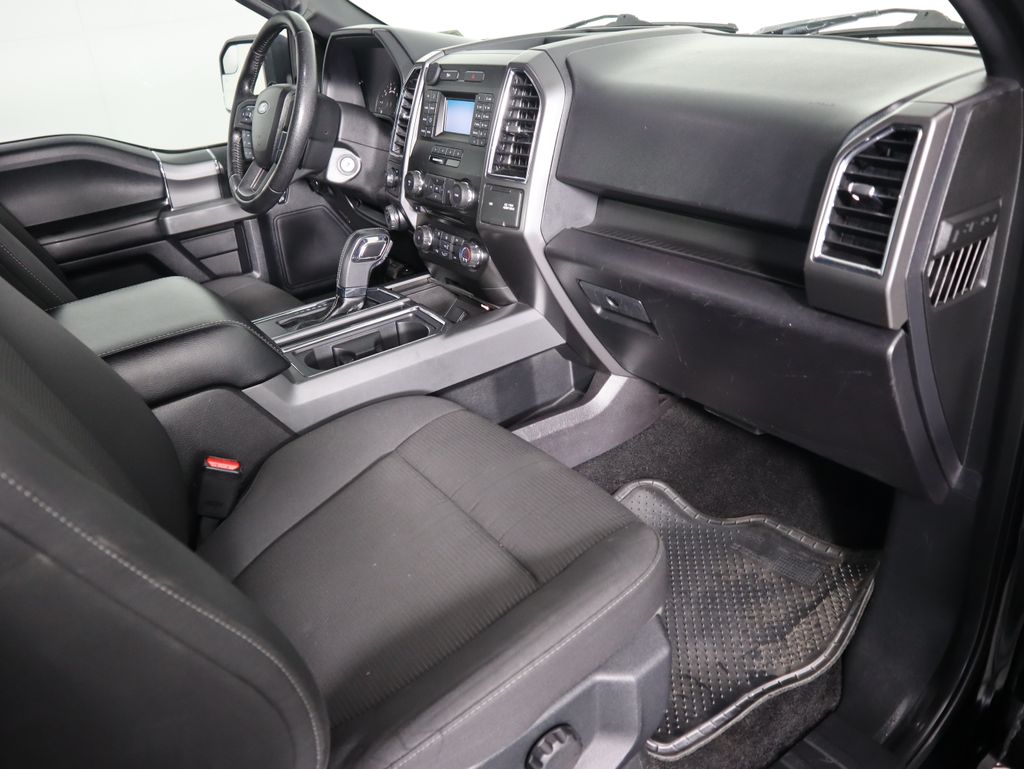 Thumbnail: 2016 Ford F-150 - 17