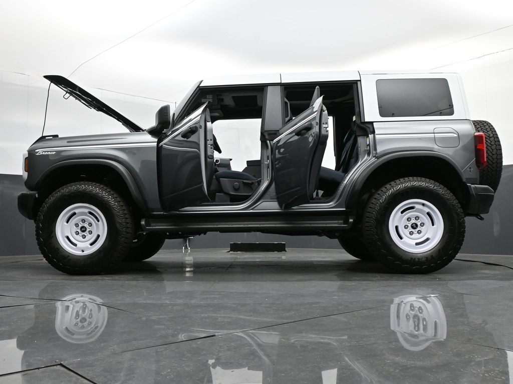 2025 Ford Bronco Heritage Edition