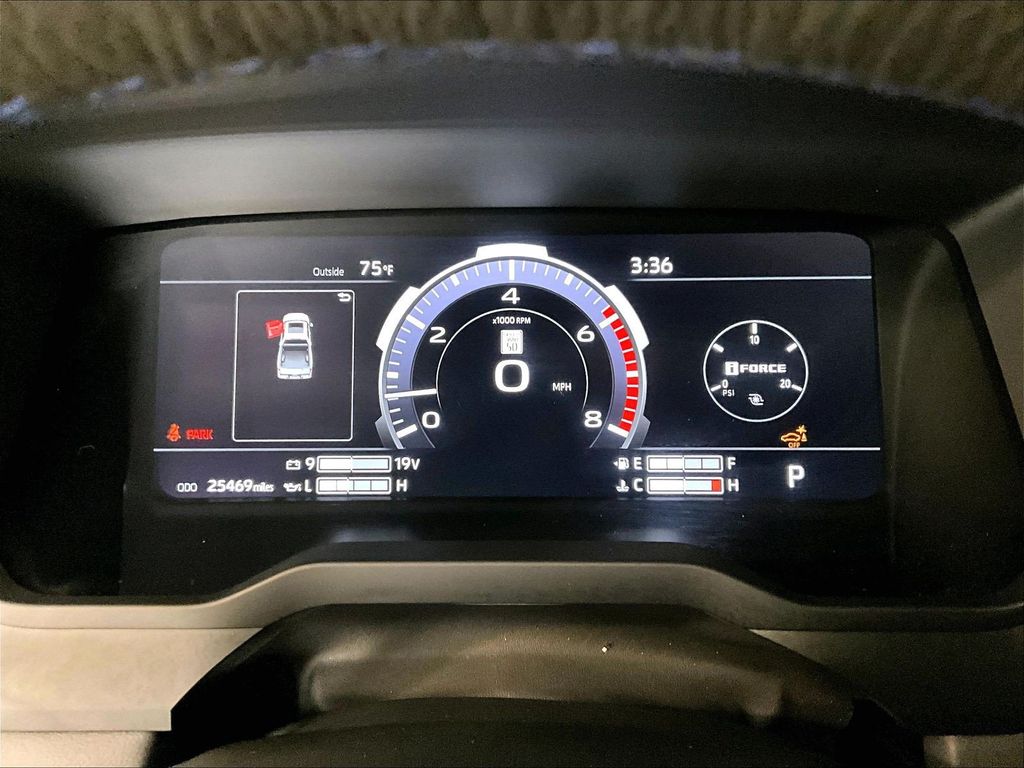 2024 Toyota Tundra — photo 25