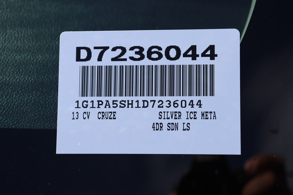 2013 Chevrolet Cruze LS 6