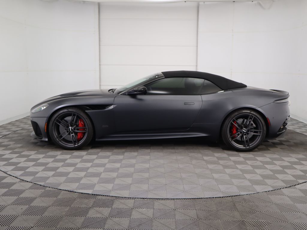 2020 Aston Martin DBS Superleggera 16
