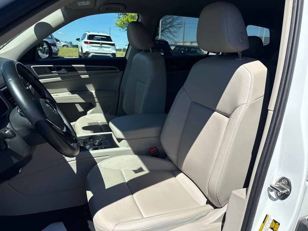2019 Volkswagen Atlas 3.6L V6 SE White at Carlisle Cadillac Buick GMC