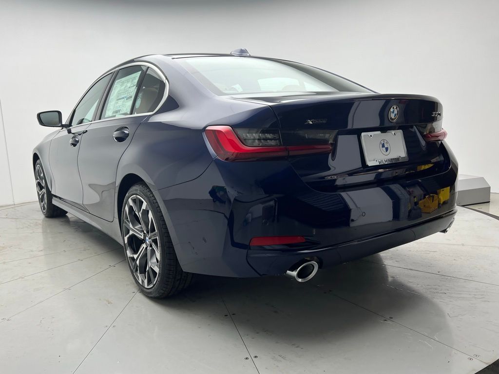 Thumbnail: 2026 BMW 3 Series - 4