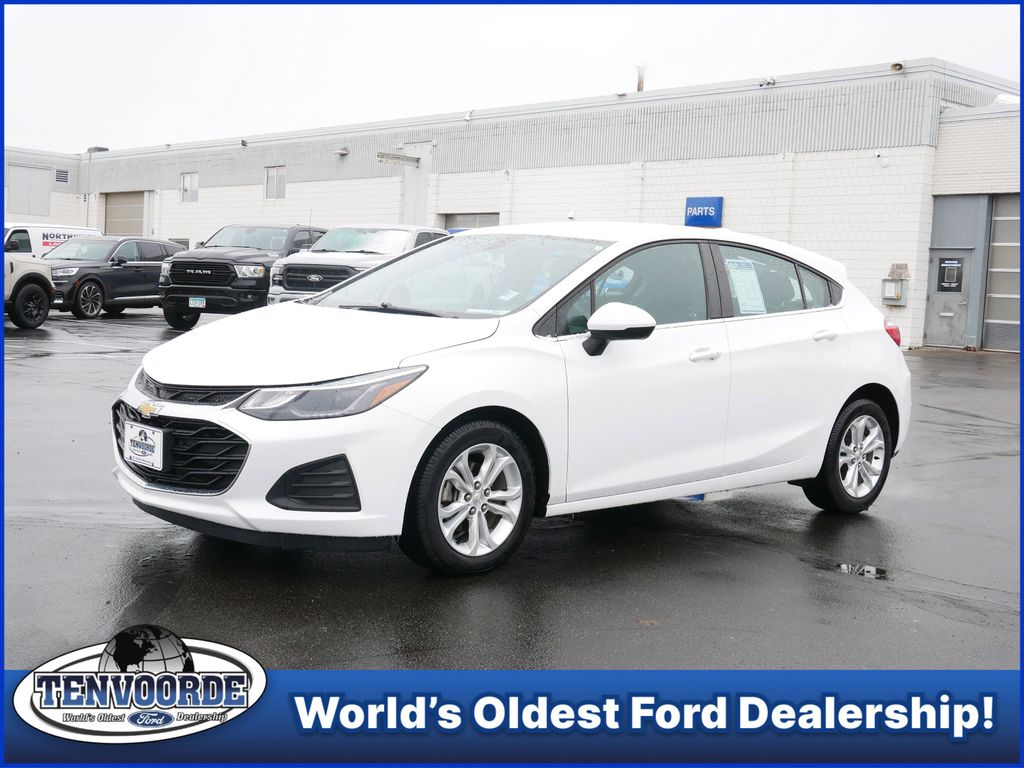 2019 Chevrolet Cruze LT Hatchback FWD