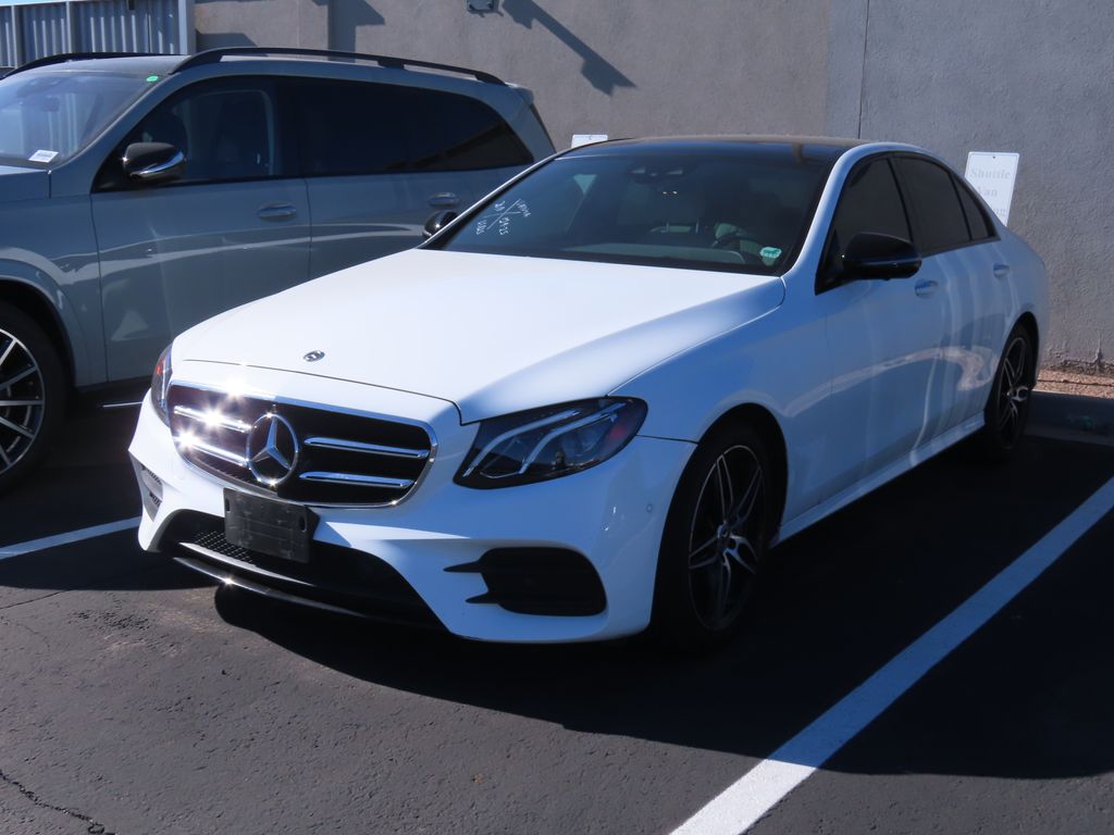 Thumbnail: 2019 Mercedes-Benz E-Class - 2