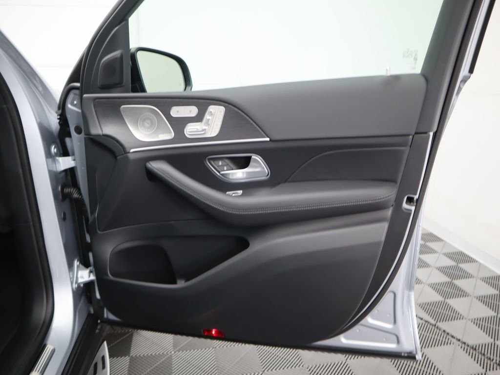 2025 Mercedes-Benz GLE 450 27
