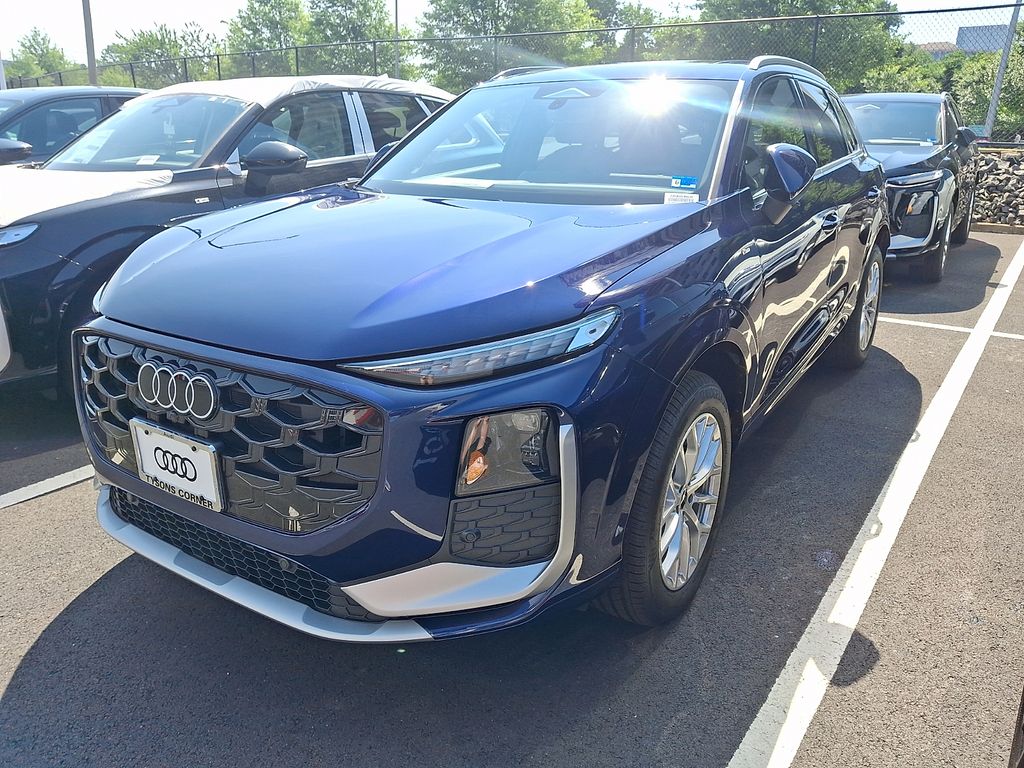 Thumbnail: 2026 Audi Q3 - 1