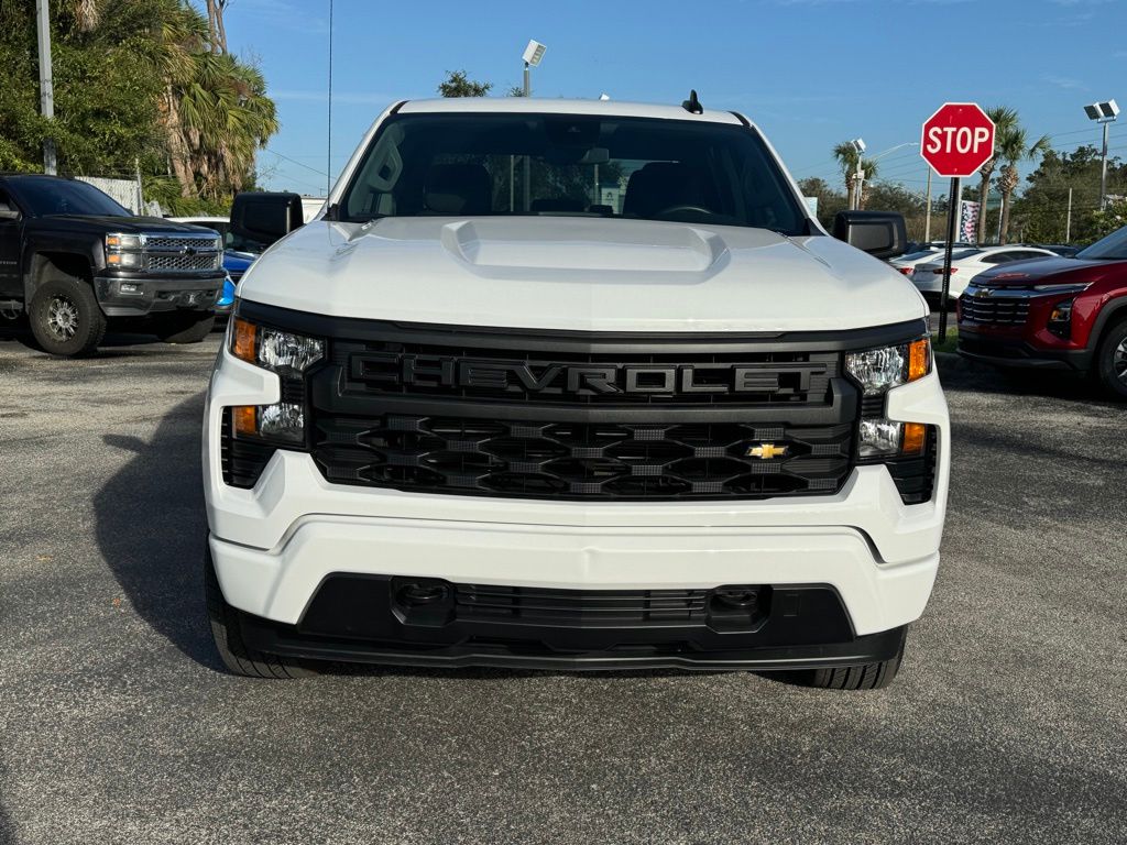 2024 Chevrolet Silverado 1500 Custom 3