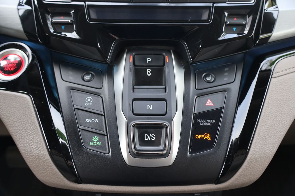 2022 Honda Odyssey Touring 16