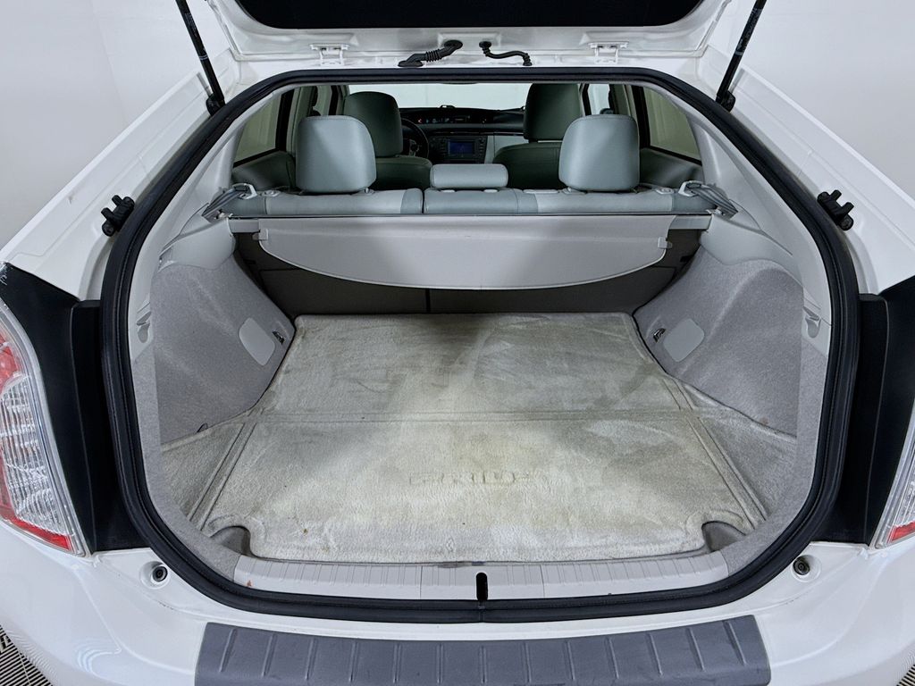 Thumbnail: 2012 Toyota Prius - 24