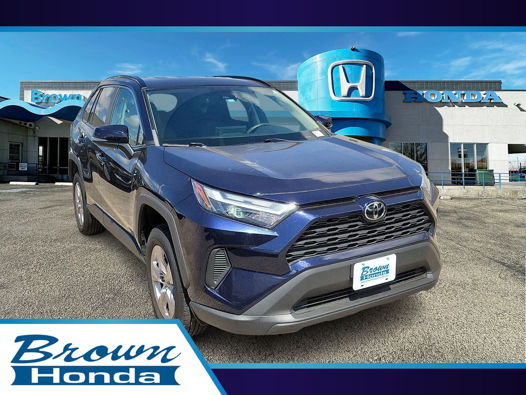 2023 Toyota RAV4 XLE - 0