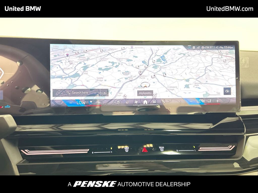 Thumbnail: 2026 BMW 5 Series - 18