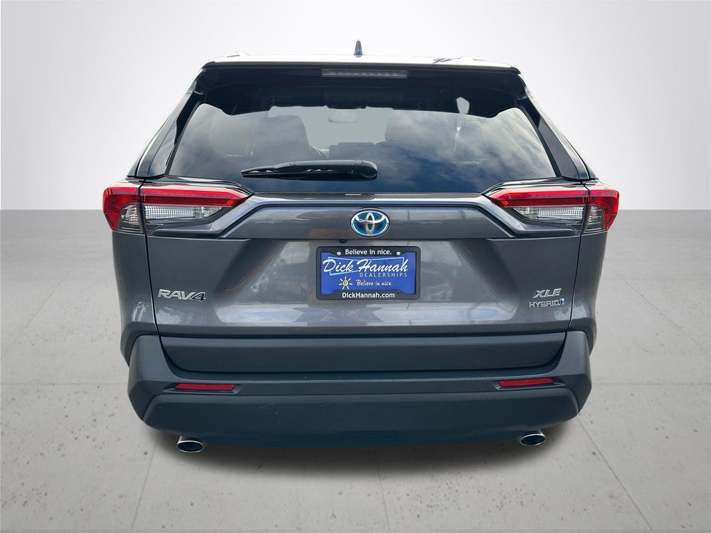 2021 Toyota RAV4 Hybrid XLE Premium