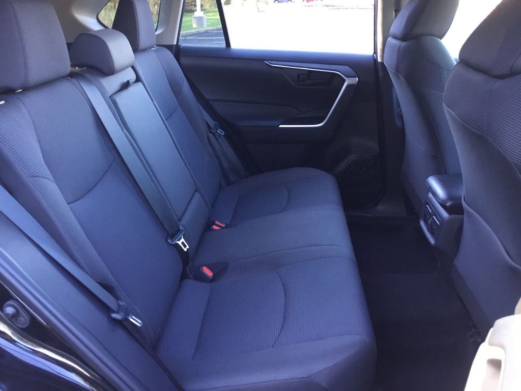 Thumbnail: 2023 Toyota RAV4 - 15