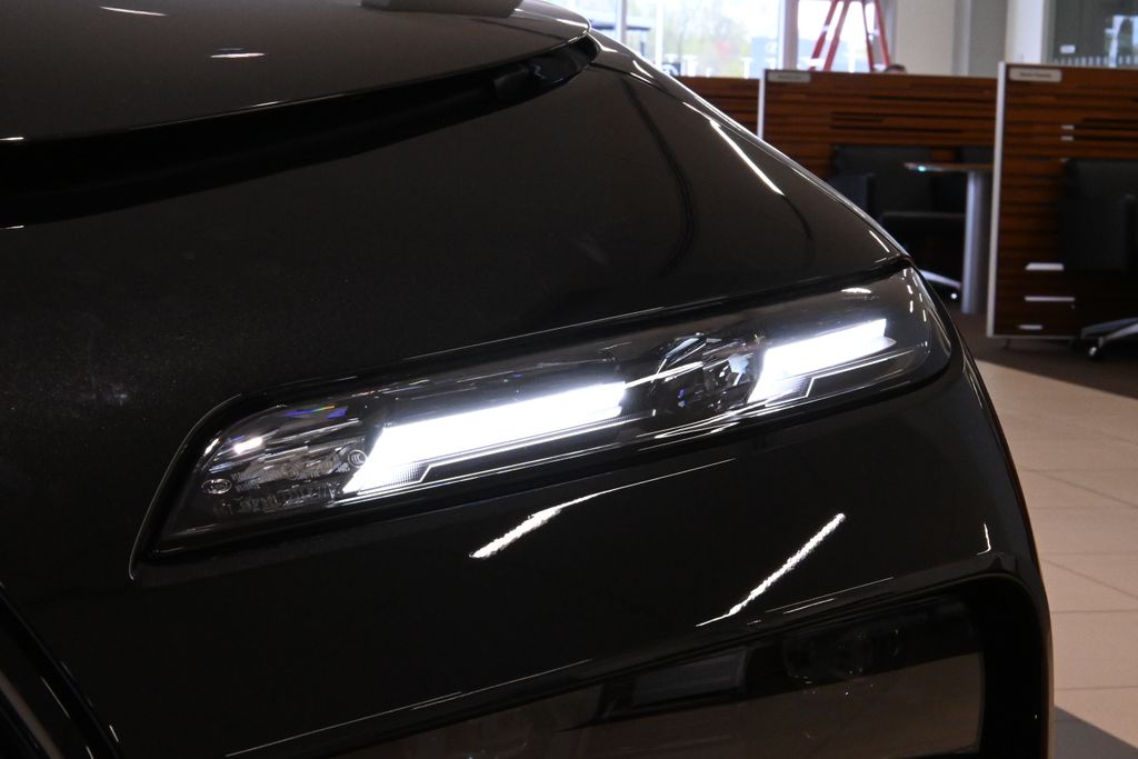 2025 BMW 7 Series 760i xDrive 10