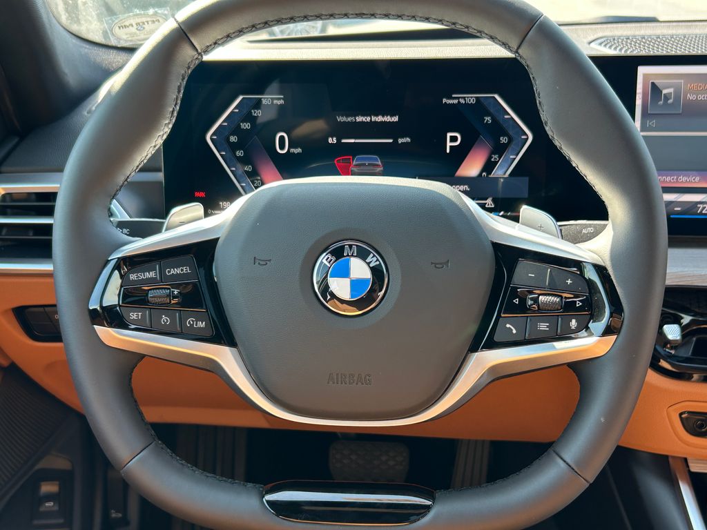 2025 BMW 3 Series 330i 18