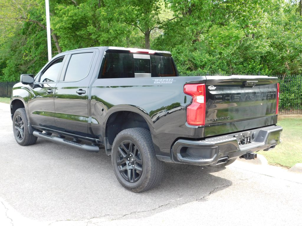 Thumbnail: 2025 Chevrolet Silverado 1500 - 3