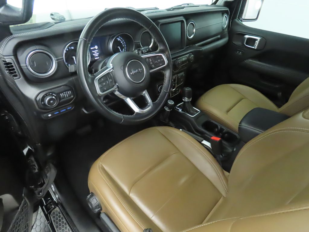 2022 Jeep Wrangler Unlimited Sahara 4xe 9