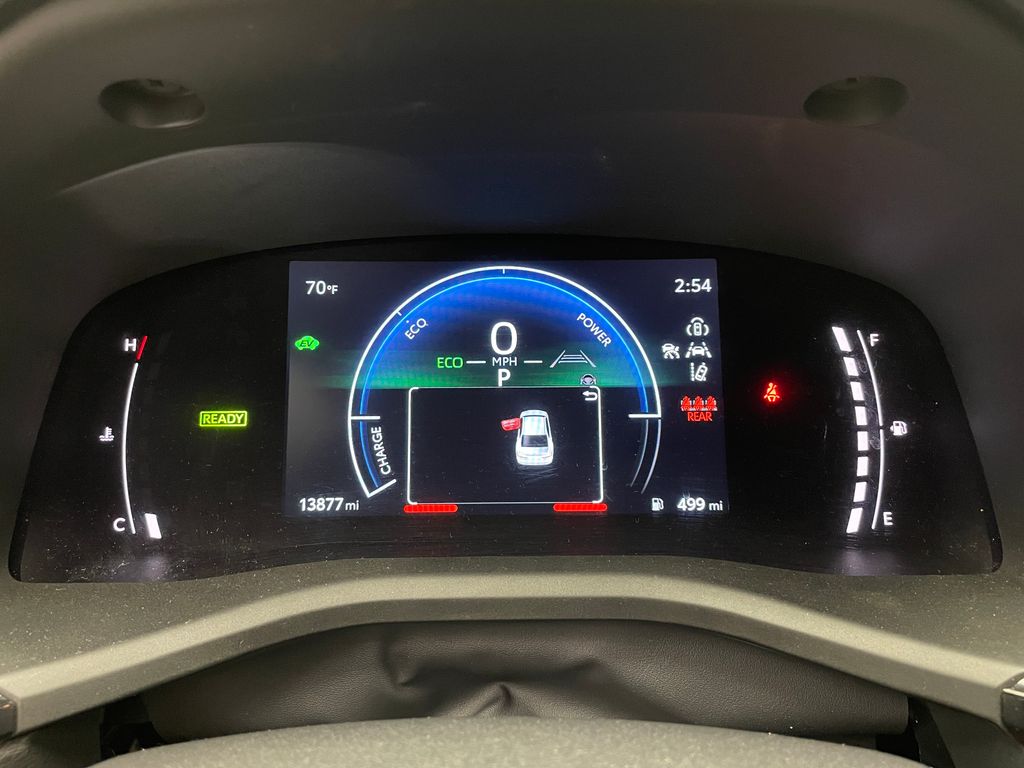 Thumbnail: 2025 Toyota Camry - 23