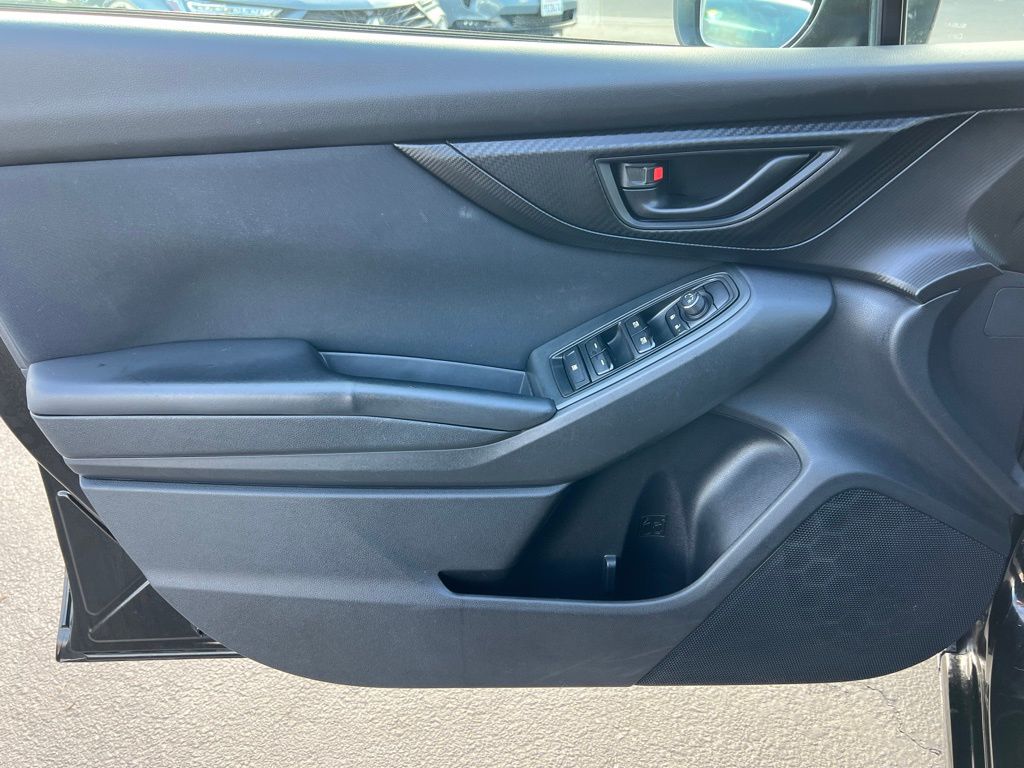 Thumbnail: 2017 Subaru Impreza - 12