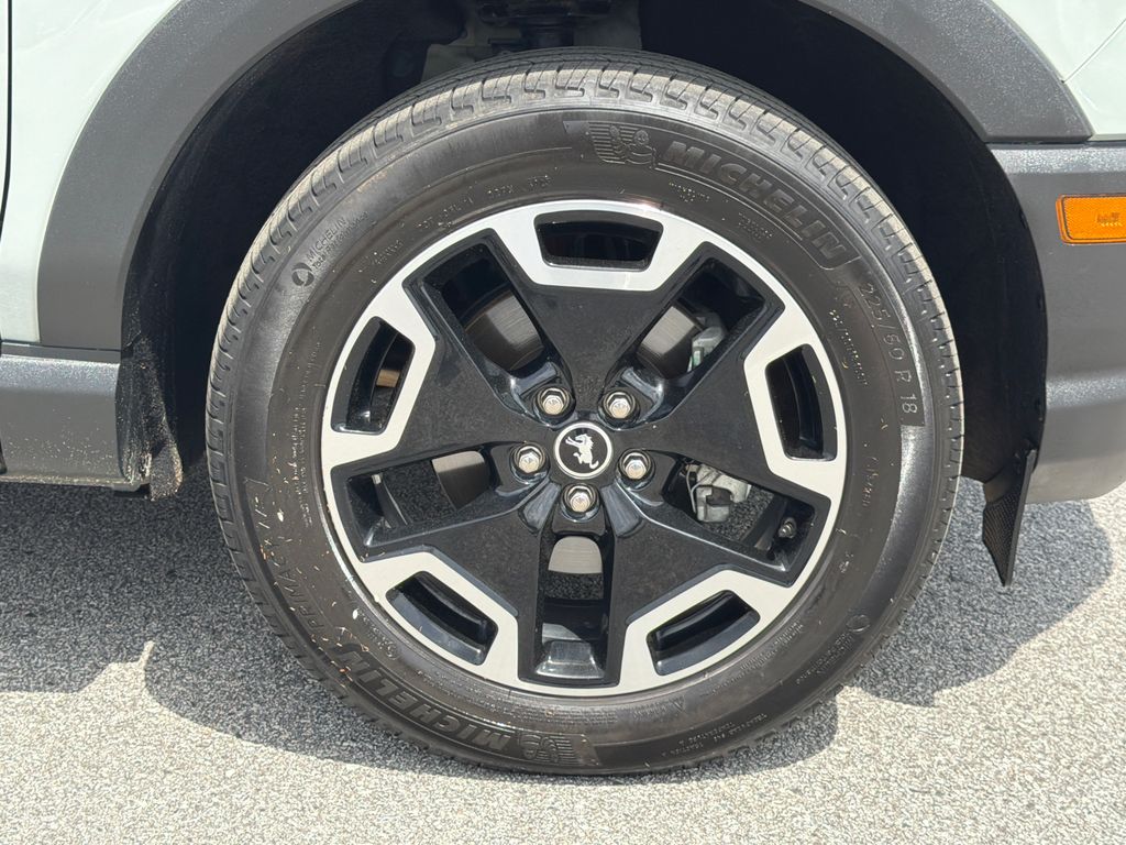 Used 2024 Gray Ford Outer Banks image 12